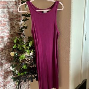 Divided Sleeveless Purple Midi Dress